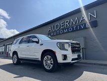 Used 2023 GMC Yukon SLT w/ SLT Premium Package