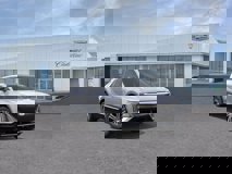 New 2025 Cadillac Lyriq Luxury