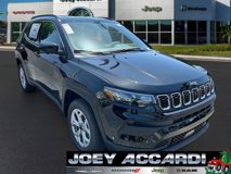 New 2025 Jeep Compass Latitude w/ Convenience Group