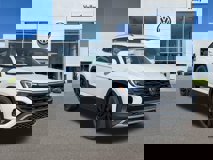 New 2025 Volkswagen Atlas Cross Sport SE