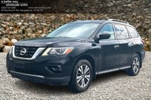 Used 2017 Nissan Pathfinder S