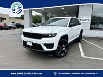 New 2025 Jeep Grand Cherokee Limited w/ Black Appearance Package