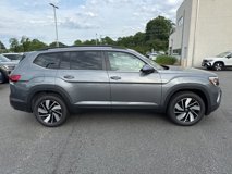 New 2025 Volkswagen Atlas SE