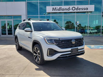 New 2025 Volkswagen Atlas SEL Premium R-Line