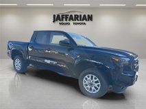 New 2025 Toyota Tacoma SR5