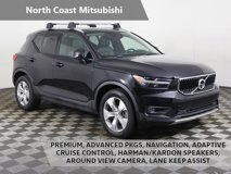 Used 2021 Volvo XC40 T5 Momentum