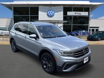 Used 2022 Volkswagen Tiguan SE