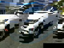 Used 2024 Chevrolet Equinox LT