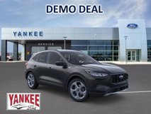 New 2025 Ford Escape ST-Line w/ Tech Pack #1