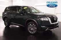 Used 2023 Nissan Pathfinder SL