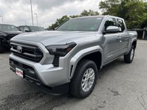 New 2025 Toyota Tacoma SR5