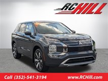 New 2025 Mitsubishi Outlander SE