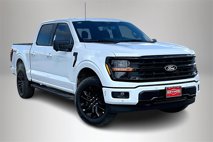 New 2025 Ford F150 XLT w/ Equipment Group 302A MID