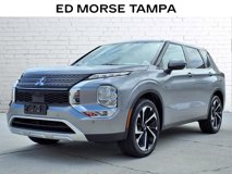 Used 2023 Mitsubishi Outlander SE