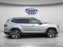 New 2025 Volkswagen Atlas SE