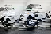 New 2025 Audi Q6 e-tron Premium Plus