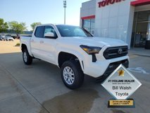 New 2025 Toyota Tacoma SR5