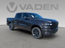 New 2025 RAM 1500 4x4 Crew Cab
