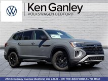 New 2025 Volkswagen Atlas Peak Edition SE