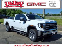 New 2025 GMC Sierra 3500 SLT w/ SLT Premium Package