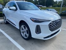 New 2025 Audi Q5 Premium Plus