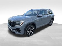 New 2025 Volkswagen Atlas SEL Premium R-Line