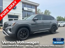 New 2025 Volkswagen Atlas Peak Edition SE