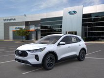 New 2025 Ford Escape SE w/ Class II Trailer Tow Package