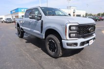 New 2025 Ford F250 Lariat w/ Lariat Ultimate Package