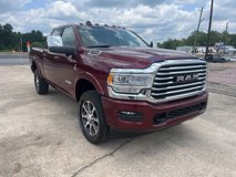 New 2024 RAM 2500 Limited w/ Towing Technology Group