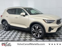New 2025 Volvo XC40 B5 Plus w/ Protection Package Premier