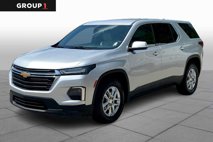 Used 2022 Chevrolet Traverse LS