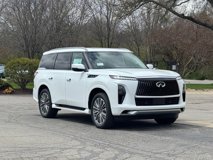 New 2025 INFINITI QX80 Luxe