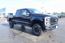 New 2025 Ford F250 Lariat w/ Lariat Ultimate Package