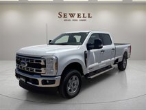 New 2025 Ford F350 XLT