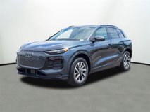 New 2025 Audi Q6 e-tron Premium