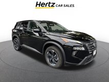 Used 2024 Nissan Rogue SV
