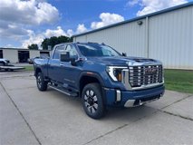 New 2025 GMC Sierra 2500 Denali w/ Denali Reserve Package
