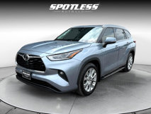 Used 2021 Toyota Highlander Limited