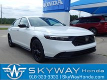 New 2025 Honda Accord SE