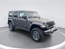 New 2025 Jeep Wrangler Unlimited Rubicon w/ Technology Group