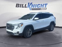 Used 2022 GMC Terrain SLT w/ Infotainment Package II