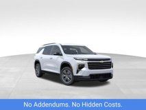 New 2025 Chevrolet Traverse LT w/ Driver Confidence Package