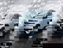 New 2025 Jeep Grand Cherokee Laredo