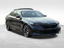 New 2026 BMW i5 eDrive40 w/ M Sport Package