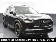 New 2025 INFINITI QX60 Luxe w/ Black Edition