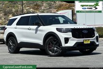 New 2025 Ford Explorer ST w/ Sun And Sound Package