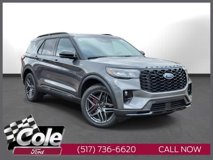 New 2025 Ford Explorer ST-Line w/ Premium Package
