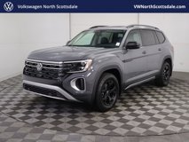 New 2025 Volkswagen Atlas Peak Edition SE