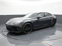 New 2025 Porsche Panamera 4